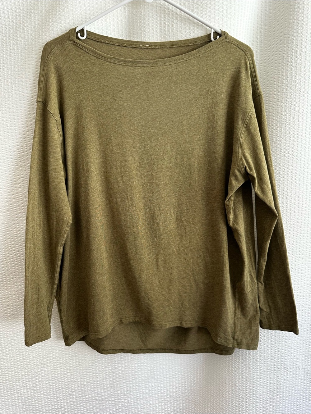 LULULEMON Back in Action Olive Green Heathered Long Sleeve Relaxed Tee Size 10
